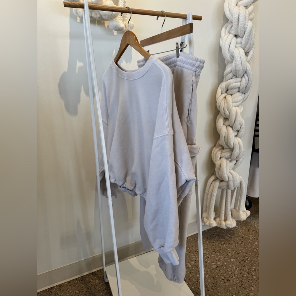 Velvet Lumi sweatsuit set
